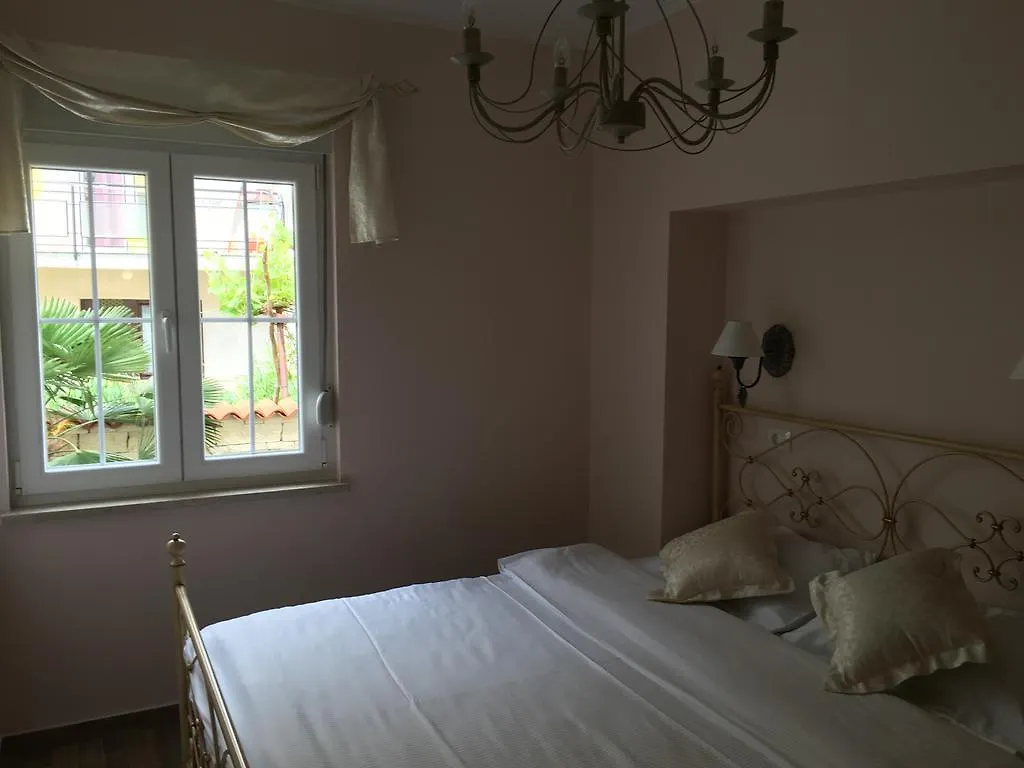 Apartment Provance Pula